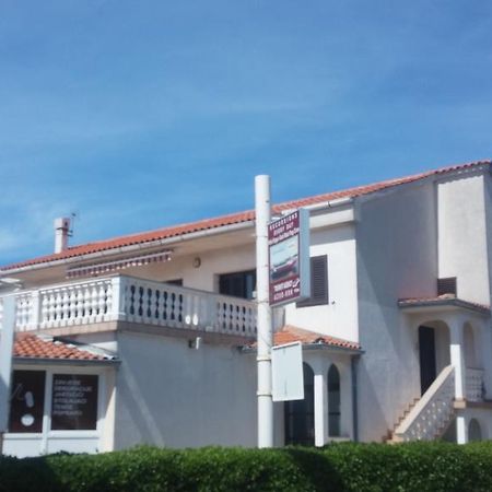 Rooms Mimi Krk Town Εξωτερικό φωτογραφία